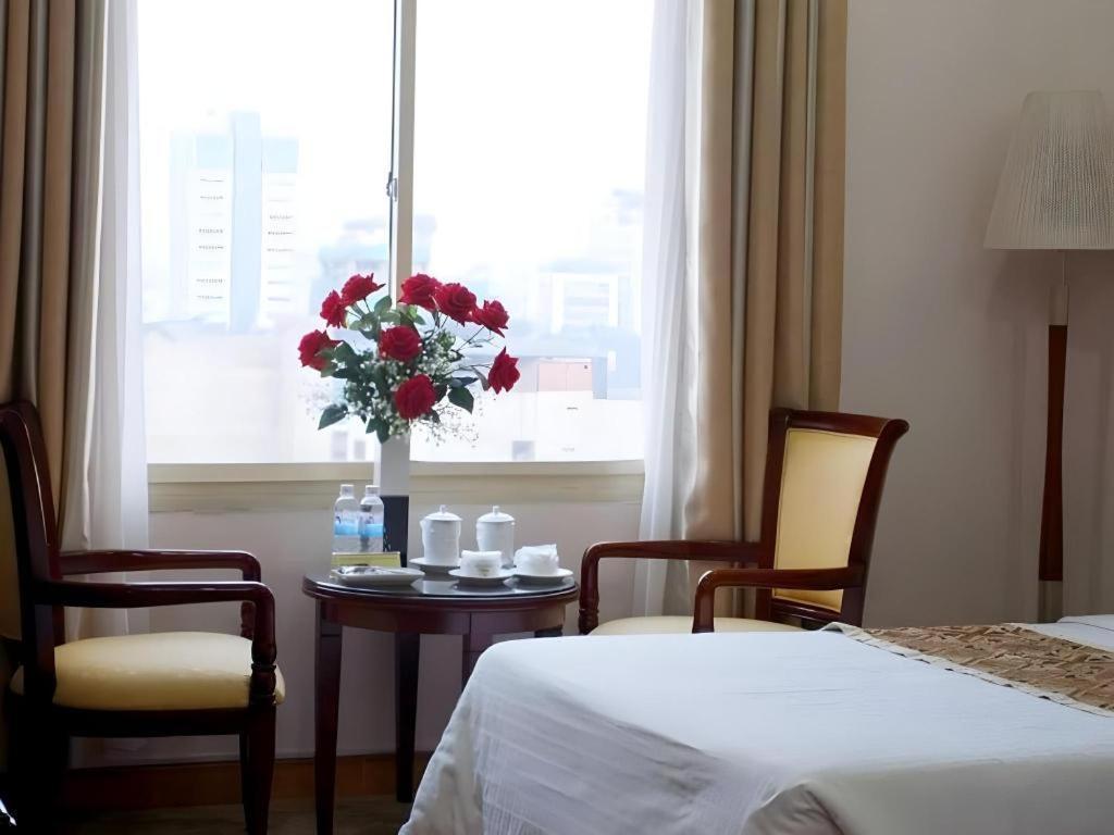 Cong Doan Viet Nam Hotel - Hanoi — Photos 1